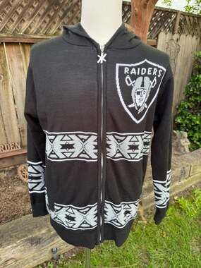 NFL Football Raiders Full Zip Hooded Christmas Holiday Sweater Acrylic Men's M
